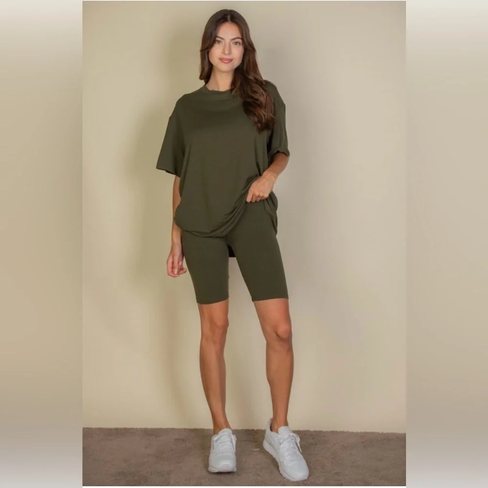 Olive Green Align Matching Set Oversized T Shirt Biker Shorts Lululemon Vuori